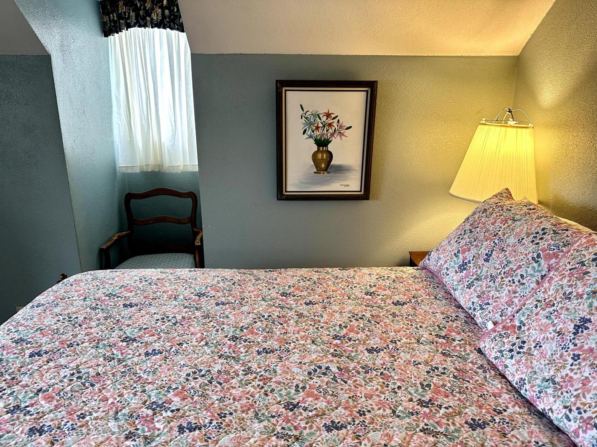 סגינאו Montague Inn Bed & Breakfast מראה חיצוני תמונה