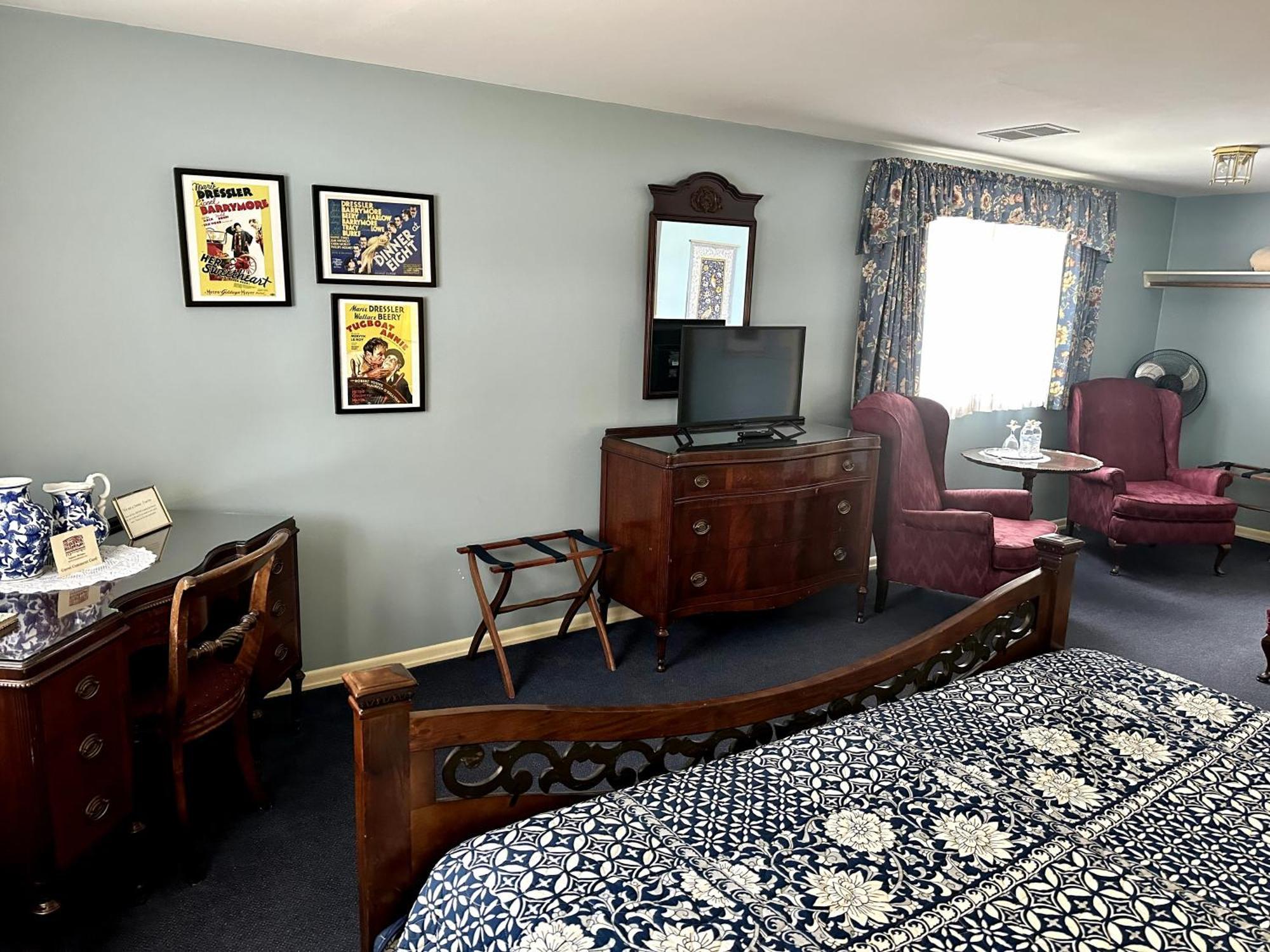 סגינאו Montague Inn Bed & Breakfast מראה חיצוני תמונה